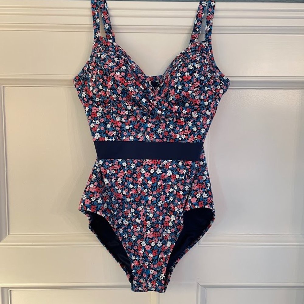 Draper James X Lands End Floral and Navy Swim Suit NWOT
